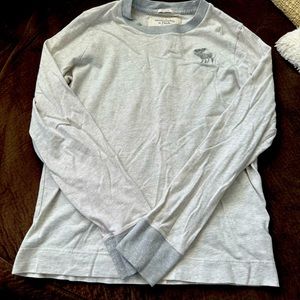 Abercrombie and Fitch lightweight t-shirt